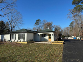 Rochambeau Roadside Inn